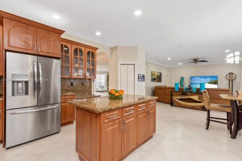 Casa en venta en Miramar, Florida, 4 dormitorios, 319.49 m2 № 1851928 - foto 17