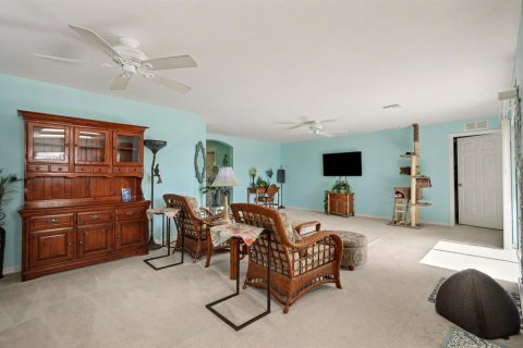Villa ou maison à vendre à Lehigh Acres, Floride: 3 chambres, 150.13 m2 № 2242234 - photo 9