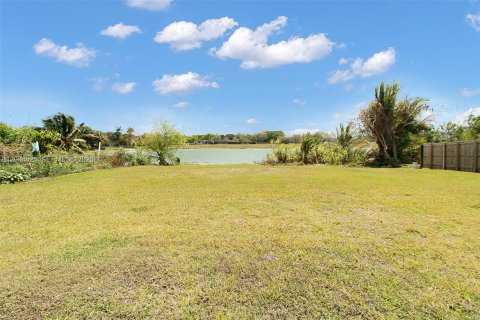 Casa en venta en Homestead, Florida, 3 dormitorios, 100.33 m2 № 2084982 - foto 6