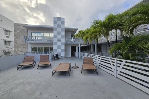 Condo in Miami Beach, Florida  № 1950137 - photo 6