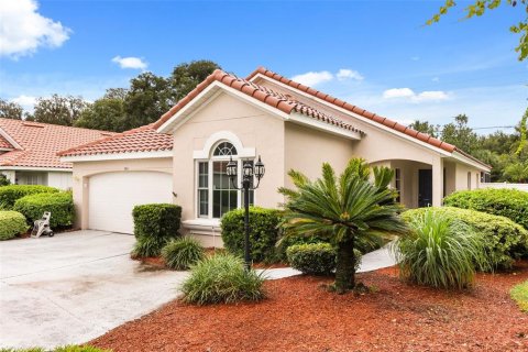 Villa ou maison à Apopka, Floride 3 chambres, 176.61 m2 № 2411410