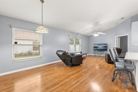 Villa ou maison à vendre à Apopka, Floride: 3 chambres, 176.61 m2 № 2411410 - photo 21