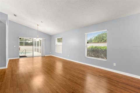 Villa ou maison à vendre à Apopka, Floride: 3 chambres, 176.61 m2 № 2411410 - photo 9