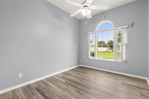Villa ou maison à vendre à Apopka, Floride: 3 chambres, 176.61 m2 № 2411410 - photo 30