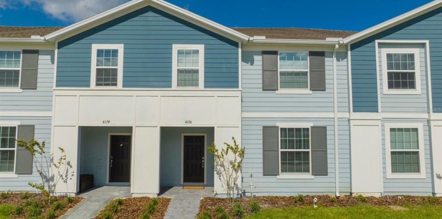 Townhouse in Davenport, Florida 5 bedrooms, 213.02 sq.m. № 2214153