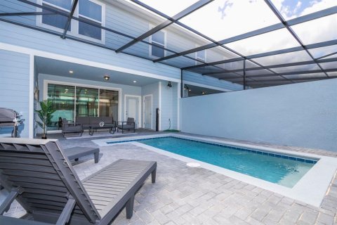 Townhouse in Davenport, Florida 5 bedrooms, 213.02 sq.m. № 2214153 - photo 8