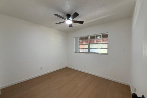 Condo in Clearwater, Florida, 2 bedrooms  № 1899922 - photo 21
