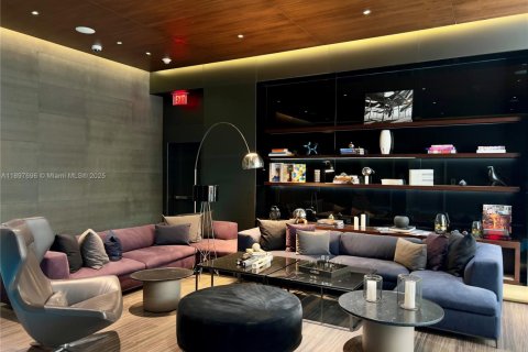 Condominio en venta en Miami, Florida, 2 dormitorios, 117.52 m2 № 1948882 - foto 24