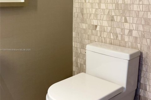 Condominio en venta en Miami, Florida, 2 dormitorios, 117.52 m2 № 1948882 - foto 22
