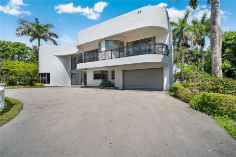 Casa en alquiler en Southwest Ranches, Florida, 6 dormitorios, 569.31 m2 № 2057860 - foto 5