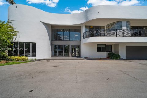 Casa en Southwest Ranches, Florida 6 dormitorios, 569.31 m2 № 2057860