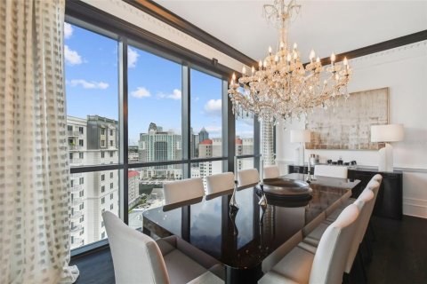 Copropriété à vendre à Tampa, Floride: 3 chambres, 369.75 m2 № 2115850 - photo 19