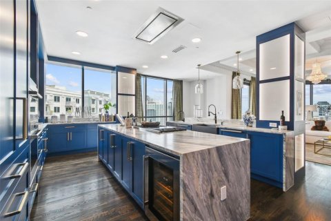 Copropriété à vendre à Tampa, Floride: 3 chambres, 369.75 m2 № 2115850 - photo 25
