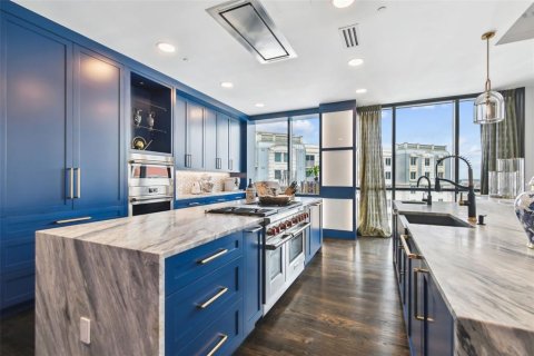 Copropriété à vendre à Tampa, Floride: 3 chambres, 369.75 m2 № 2115850 - photo 26