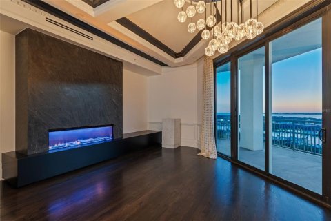 Copropriété à vendre à Tampa, Floride: 3 chambres, 369.75 m2 № 2115850 - photo 16
