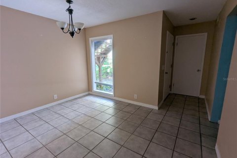 Condominio en alquiler en Longwood, Florida, 2 dormitorios, 106.19 m2 № 1901613 - foto 7