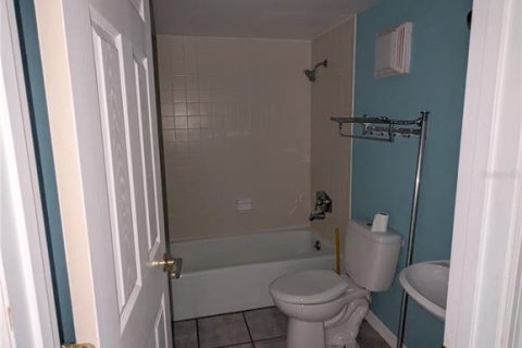 Condominio en alquiler en Longwood, Florida, 2 dormitorios, 106.19 m2 № 1901613 - foto 17
