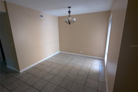 Condominio en alquiler en Longwood, Florida, 2 dormitorios, 106.19 m2 № 1901613 - foto 18