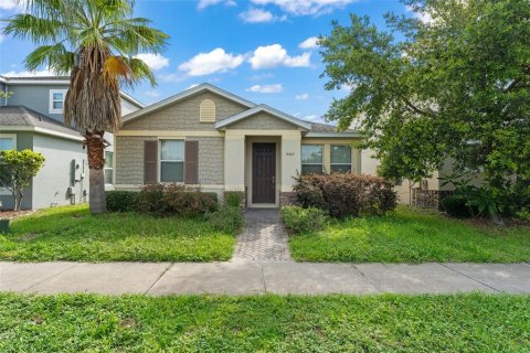 House in Orlando, Florida 2 bedrooms, 111.2 sq.m. № 1803546 - photo 1
