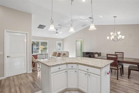 Casa en venta en The Villages, Florida, 3 dormitorios, 150.78 m2 № 2383599 - foto 17
