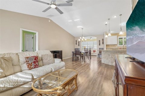 Casa en venta en The Villages, Florida, 3 dormitorios, 150.78 m2 № 2383599 - foto 8