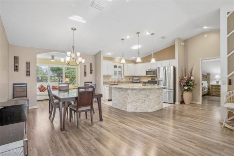 Casa en venta en The Villages, Florida, 3 dormitorios, 150.78 m2 № 2383599 - foto 11