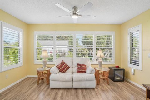 Casa en venta en The Villages, Florida, 3 dormitorios, 150.78 m2 № 2383599 - foto 29