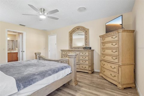 Casa en venta en The Villages, Florida, 3 dormitorios, 150.78 m2 № 2383599 - foto 19