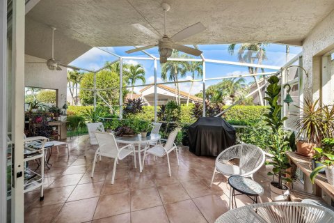 House in Boynton Beach, Florida 3 bedrooms, 169.92 sq.m. № 2389894 - photo 11