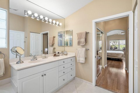 House in Boynton Beach, Florida 3 bedrooms, 169.92 sq.m. № 2389894 - photo 23