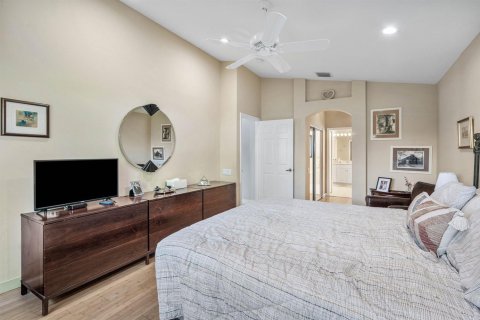 House in Boynton Beach, Florida 3 bedrooms, 169.92 sq.m. № 2389894 - photo 21