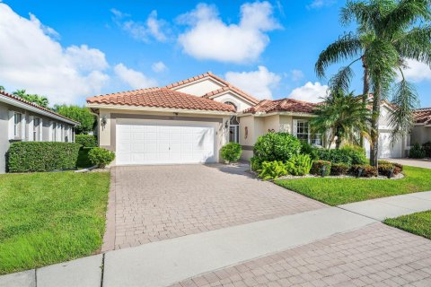 House in Boynton Beach, Florida 3 bedrooms, 169.92 sq.m. № 2389894 - photo 28