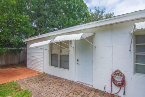 Villa ou maison à louer à Vero Beach, Floride: 3 chambres, 84.54 m2 № 2013516 - photo 26