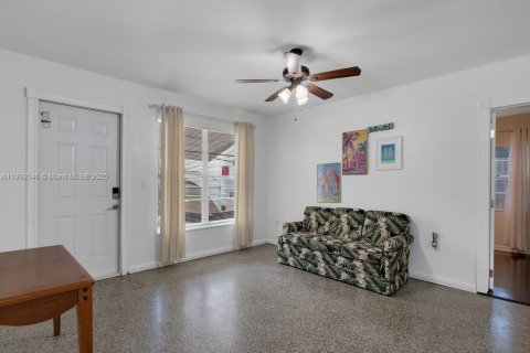 Villa ou maison à louer à Vero Beach, Floride: 3 chambres, 84.54 m2 № 2013516 - photo 7