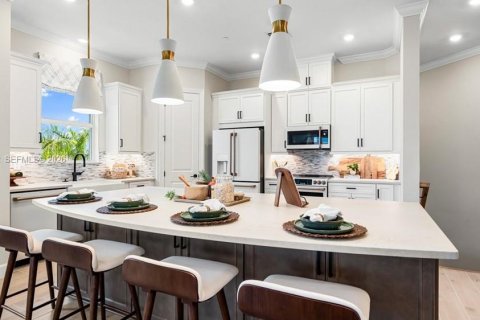 House in Naples, Florida 3 bedrooms № 2420758 - photo 6