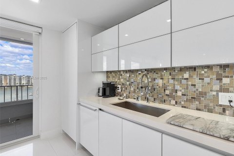 Condo in Boca Raton, Florida, 2 bedrooms  № 1806129 - photo 14