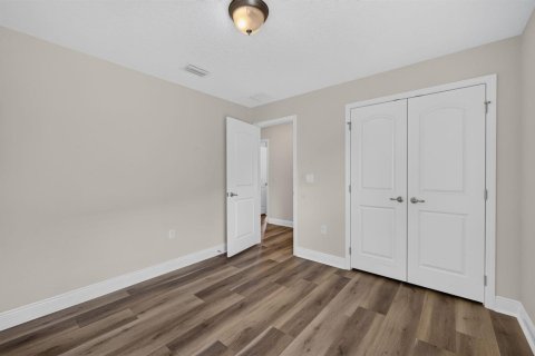 Villa ou maison à vendre à Port St. Lucie, Floride: 4 chambres, 214.7 m2 № 2305538 - photo 22