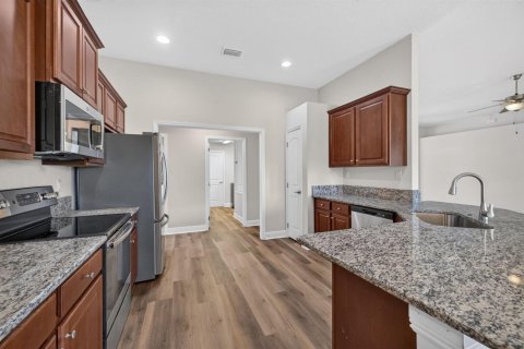Villa ou maison à vendre à Port St. Lucie, Floride: 4 chambres, 214.7 m2 № 2305538 - photo 9