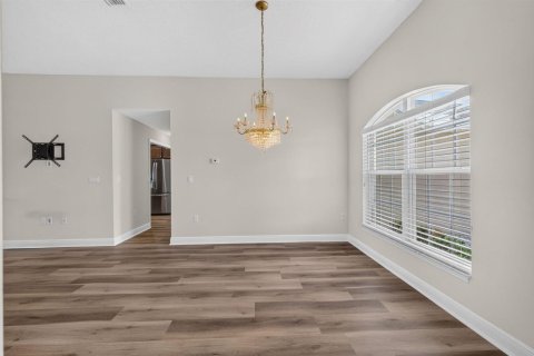 Villa ou maison à vendre à Port St. Lucie, Floride: 4 chambres, 214.7 m2 № 2305538 - photo 13