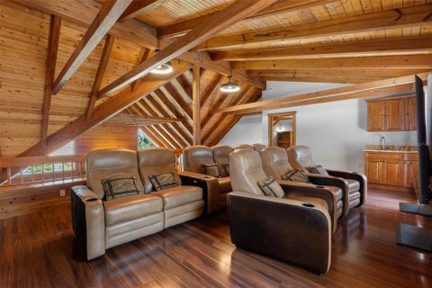 Casa en venta en Thonotosassa, Florida, 6 dormitorios, 392.7 m2 № 2117803 - foto 24
