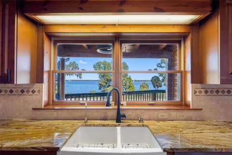 Casa en venta en Thonotosassa, Florida, 6 dormitorios, 392.7 m2 № 2117803 - foto 7