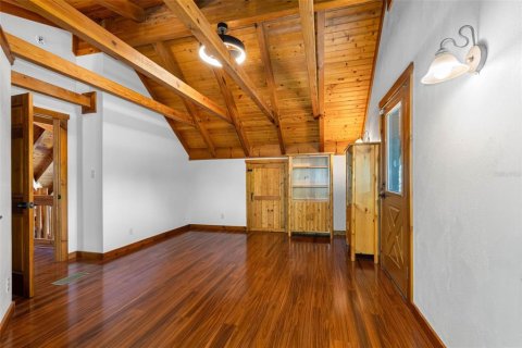 Casa en venta en Thonotosassa, Florida, 6 dormitorios, 392.7 m2 № 2117803 - foto 27