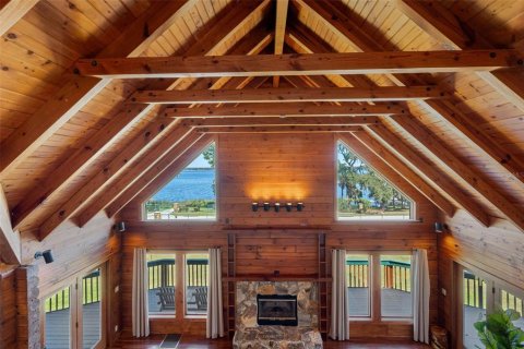 Casa en venta en Thonotosassa, Florida, 6 dormitorios, 392.7 m2 № 2117803 - foto 23