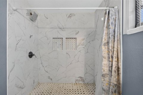 Villa ou maison à louer à Tampa, Floride: 2 chambres, 103.12 m2 № 2352430 - photo 24