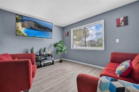 Villa ou maison à louer à Tampa, Floride: 2 chambres, 103.12 m2 № 2352430 - photo 7