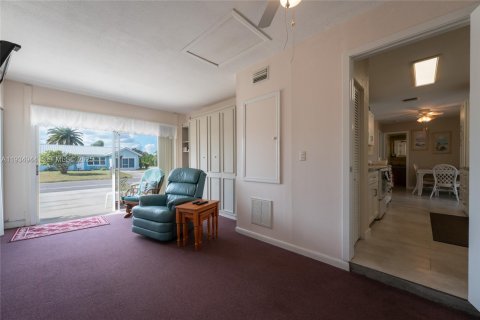 Villa ou maison à vendre à LaBelle, Floride: 1 chambre, 83.52 m2 № 1993115 - photo 8