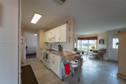 Villa ou maison à vendre à LaBelle, Floride: 1 chambre, 83.52 m2 № 1993115 - photo 15