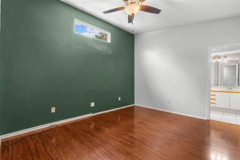 Townhouse in Pinellas Park, Florida 3 bedrooms, 150.5 sq.m. № 1846967 - photo 15