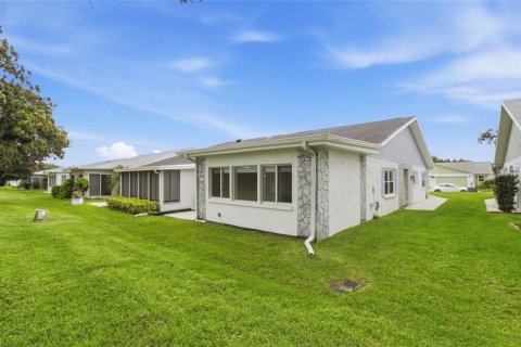 House in Palm Harbor, Florida 2 bedrooms, 123.75 sq.m. № 2203781 - photo 26