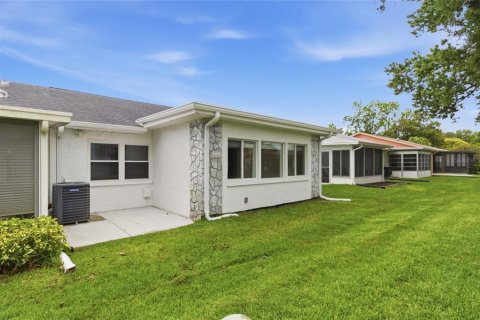House in Palm Harbor, Florida 2 bedrooms, 123.75 sq.m. № 2203781 - photo 28